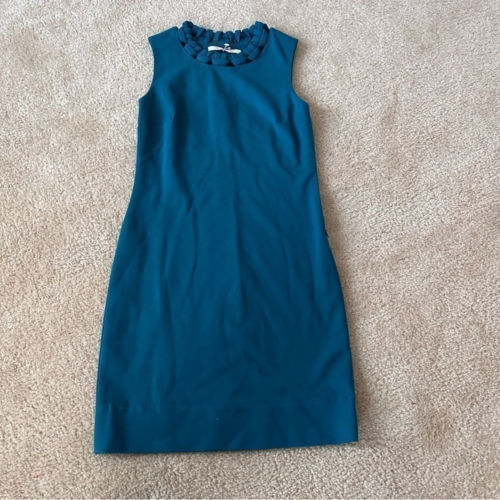 EUC Women’s Diane Von Furstenberg Sleeveless Mini-Dress!